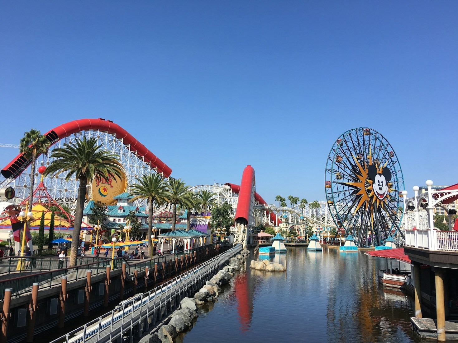 Our Favorite Dining Spots In Disney Parks
